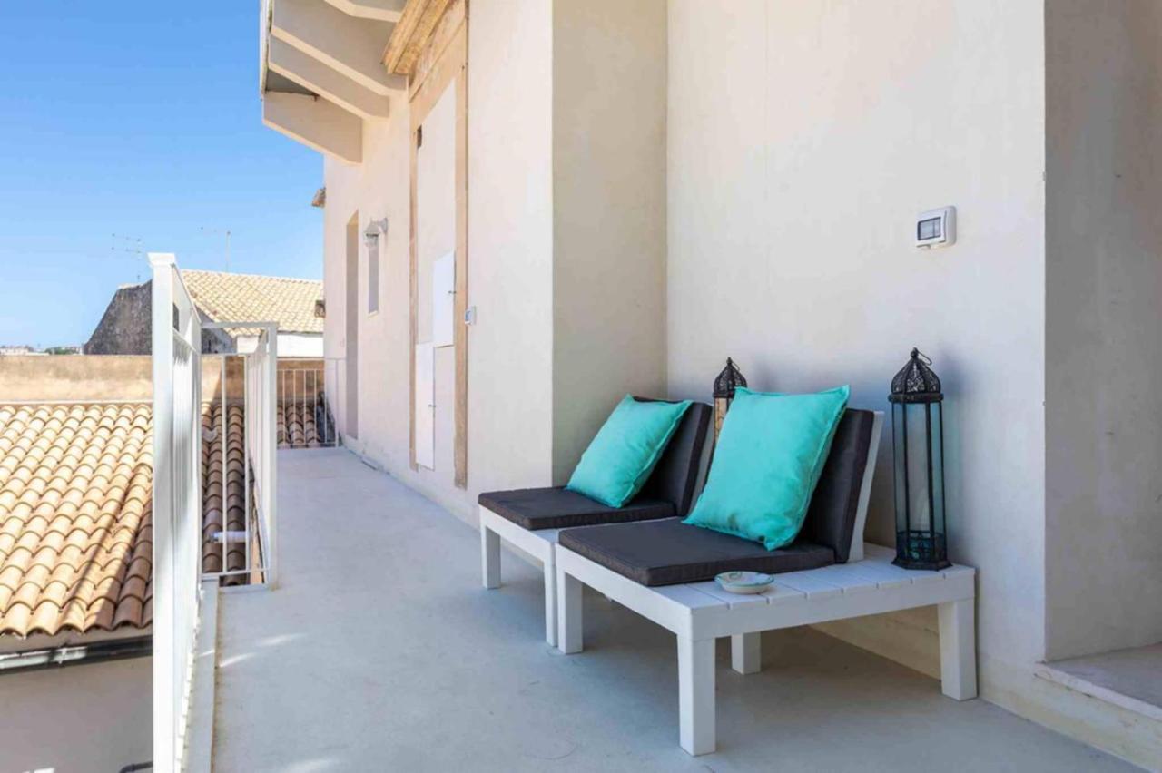 Ortigia Sunset Apartments - Xenia Sicily Villas 시라쿠사 외부 사진