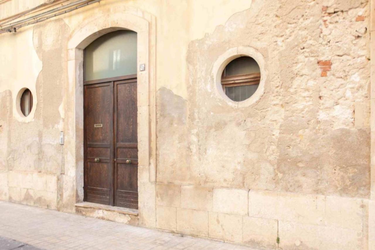 Ortigia Sunset Apartments - Xenia Sicily Villas 시라쿠사 외부 사진